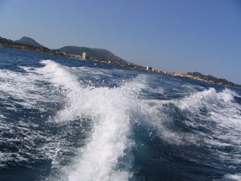 bateau moteur