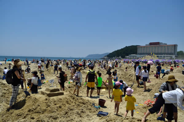 concour de sculture sur sable